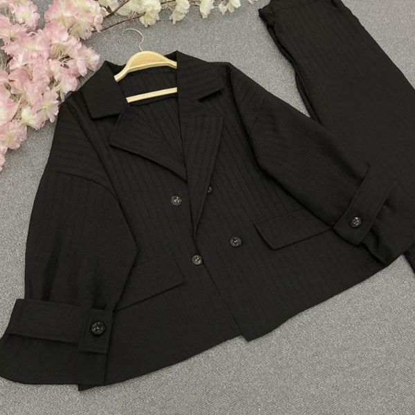 ست کت شلوار روژین