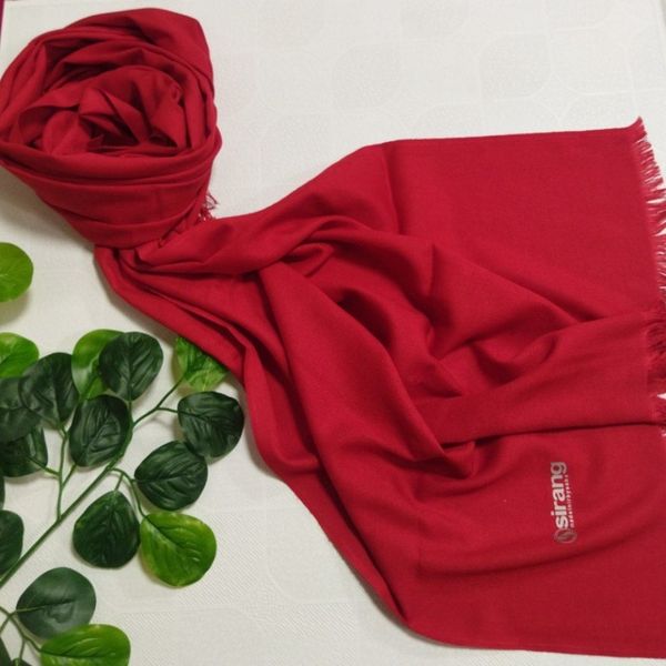 شال ساده رنگ سبز و قرمز sh7t