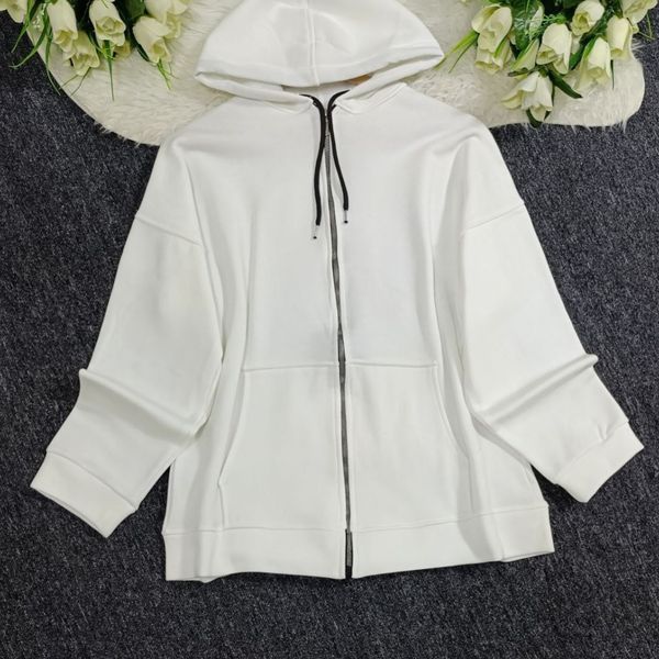 سویشرت کلاهدار