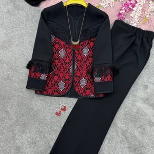 قیمت ارزان ست کت شلوار شقایق