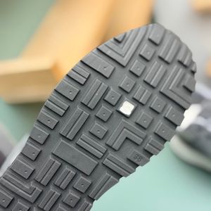 خرید اینترنتی قیمت کتونی بزرگسال طرح پوما از وینستار کد 4081201