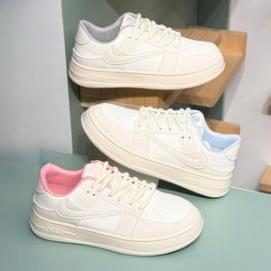 ونس بچگانه طرح نایک ترویس از وینستار کد 4072003