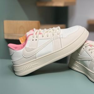 ونس بچگانه طرح نایک ترویس از وینستار کد 4072003