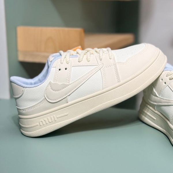 ونس بچگانه طرح نایک ترویس از وینستار کد 4072003