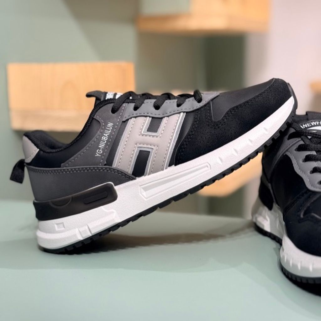 خرید اینترنتی قیمت کتونی بچگانه طرح H چرمی از Trip کد 4071003