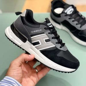 خرید اینترنتی قیمت کتونی بچگانه طرح H چرمی از Trip کد 4071003