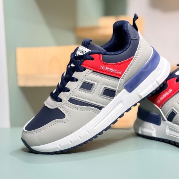 کتونی بچگانه طرح H چرمی از Trip کد 4071003