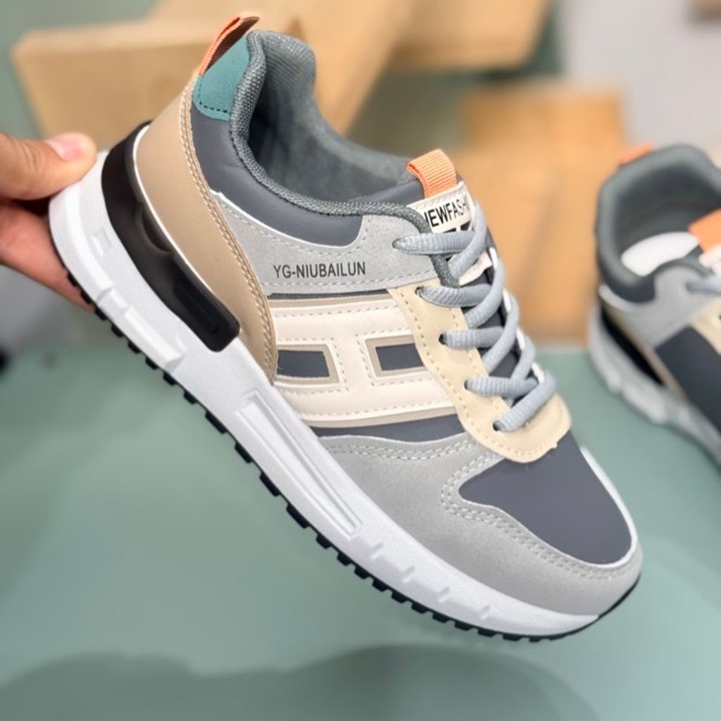 خرید اینترنتی قیمت کتونی بچگانه طرح H چرمی از Trip کد 4071003