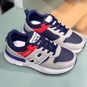 خرید اینترنتی قیمت کتونی بچگانه طرح H چرمی از Trip کد 4071003