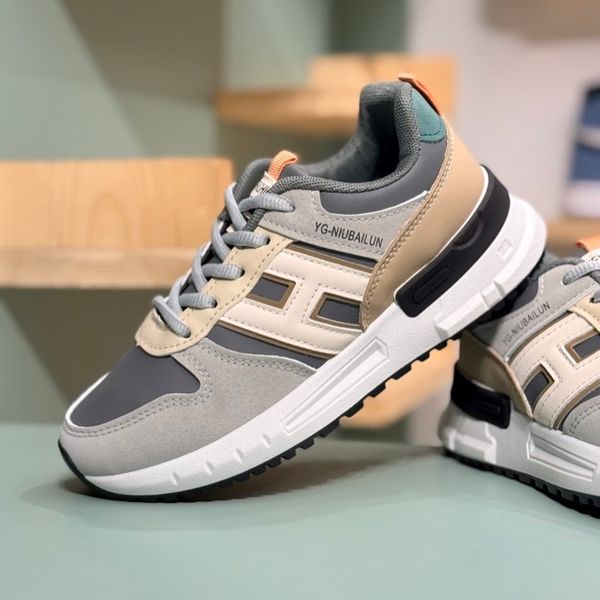 کتونی بچگانه طرح H چرمی از Trip کد 4071003