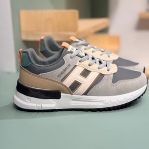 خرید اینترنتی قیمت کتونی بچگانه طرح H چرمی از Trip کد 4071003