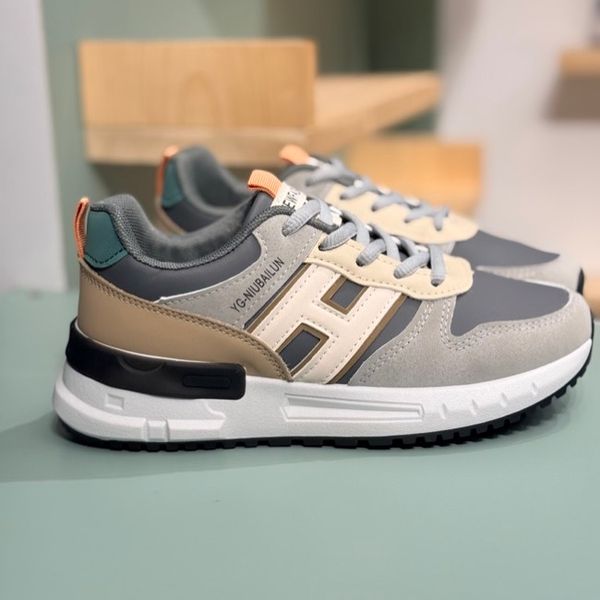 کتونی بچگانه طرح H چرمی از Trip کد 4071003