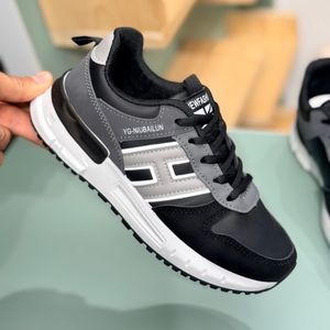 خرید اینترنتی قیمت کتونی بچگانه طرح H چرمی از Trip کد 4071003