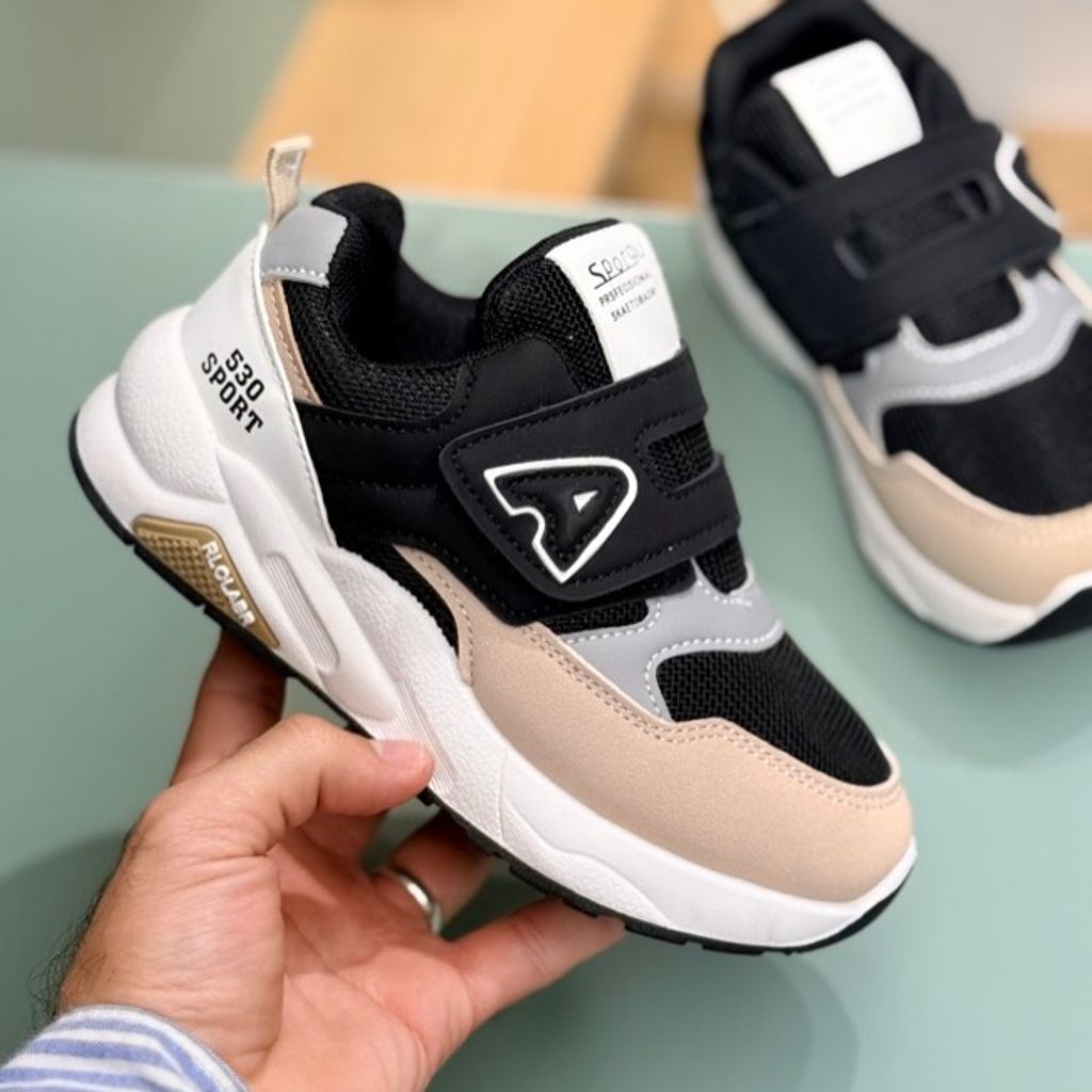 خرید اینترنتی قیمت کتونی بچگونه طرح A چسبی از BRQ کد 4071002