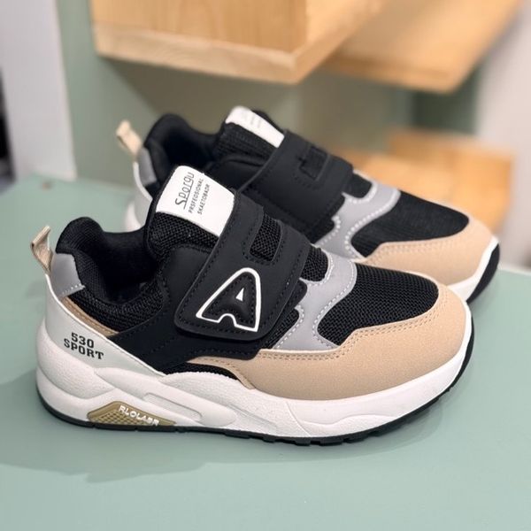 کتونی بچگونه طرح A چسبی از BRQ کد 4071002