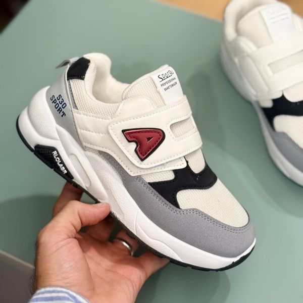 کتونی بچگونه طرح A چسبی از BRQ کد 4071002