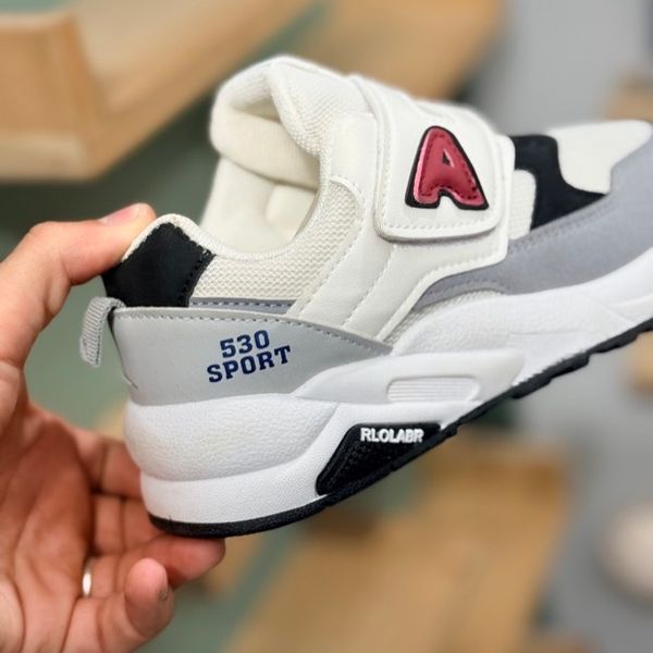 کتونی بچگونه طرح A چسبی از BRQ کد 4071002