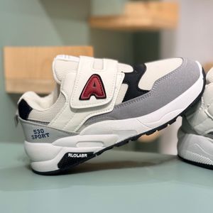 خرید اینترنتی قیمت کتونی بچگونه طرح A چسبی از BRQ کد 4071002