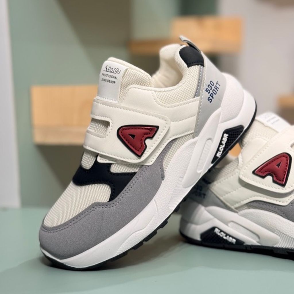 خرید اینترنتی قیمت کتونی بچگونه طرح A چسبی از BRQ کد 4071002