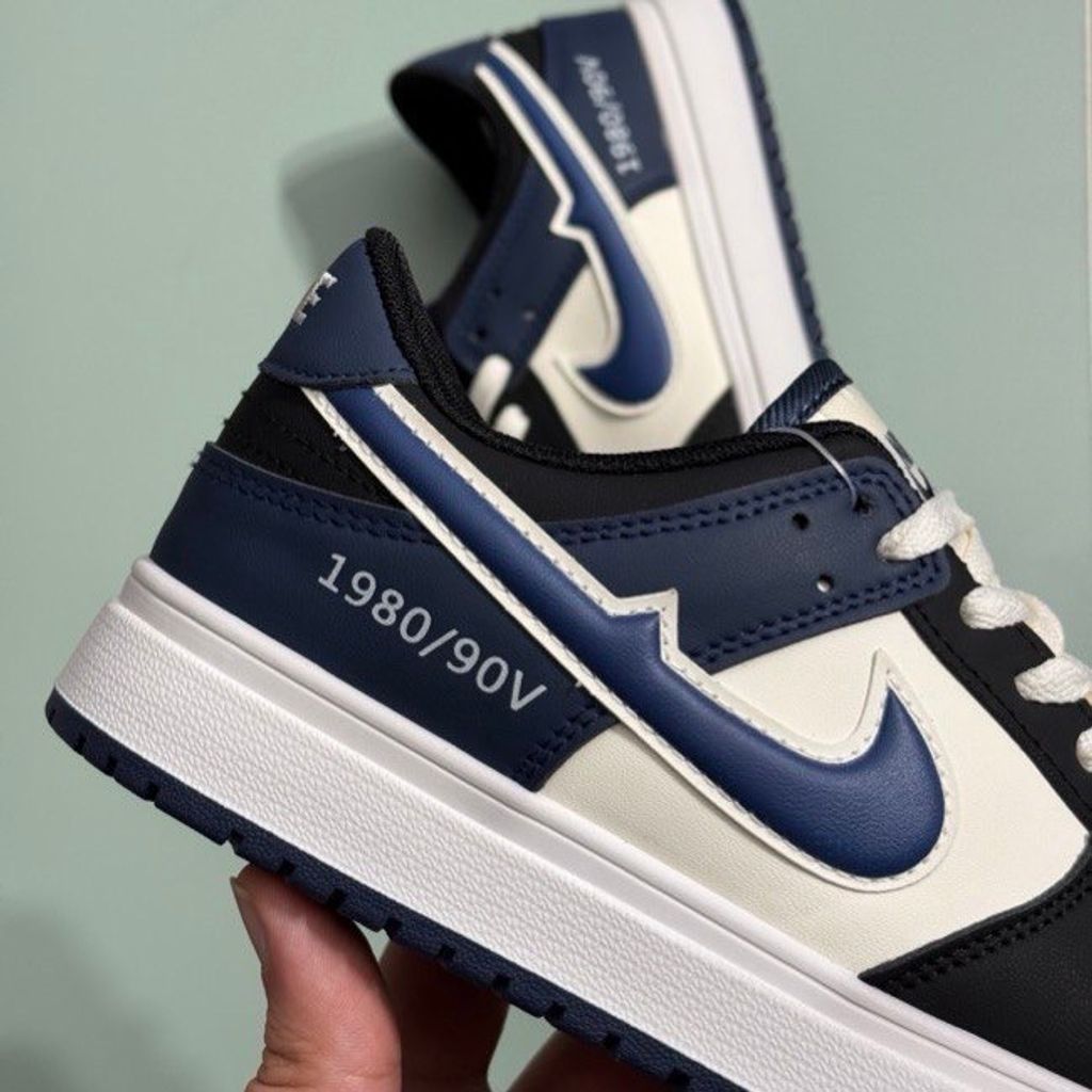 خرید اینترنتی قیمت کتونی نایک جردن 1 از Shoan کد 4062602