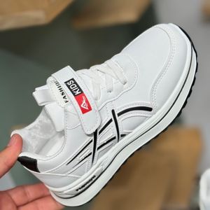 خرید اینترنتی قیمت کتونی بچگونه طرح asics چسبی از MBA کد 4062301