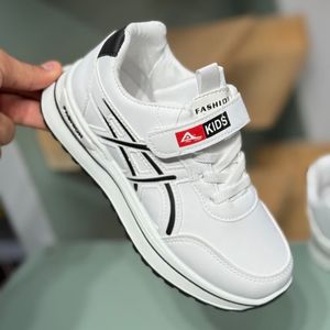 خرید اینترنتی قیمت کتونی بچگونه طرح asics چسبی از MBA کد 4062301