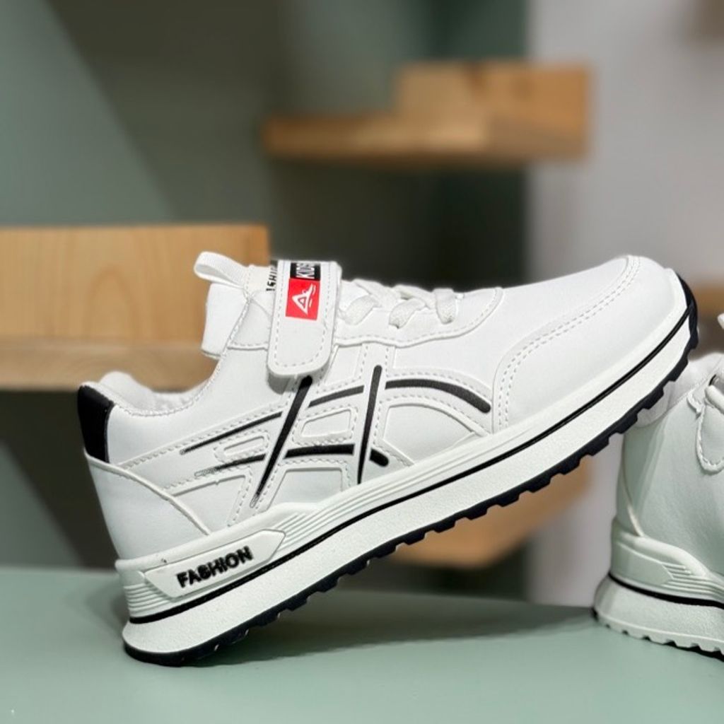 خرید اینترنتی قیمت کتونی بچگونه طرح asics چسبی از MBA کد 4062301