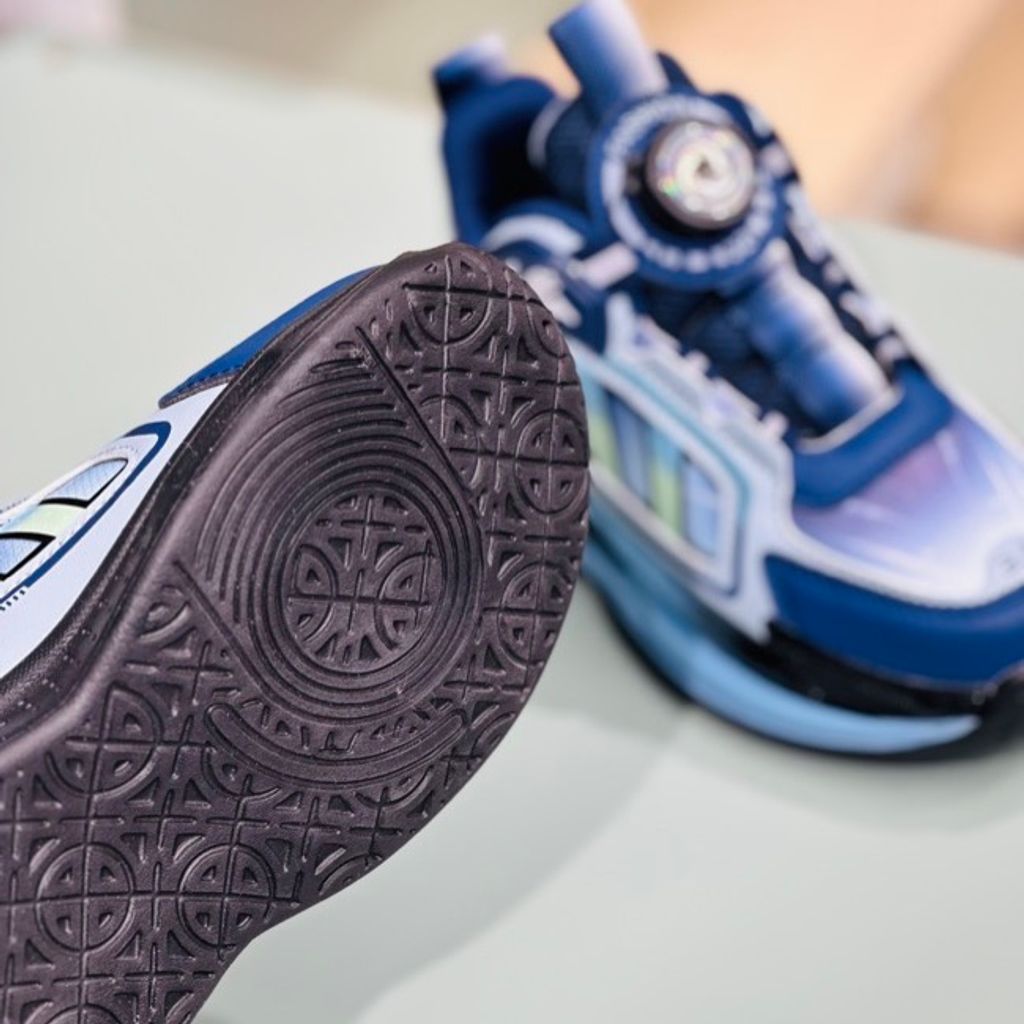 خرید اینترنتی قیمت کتونی بچگانه طرح سه خط XF از Kids کد 112502