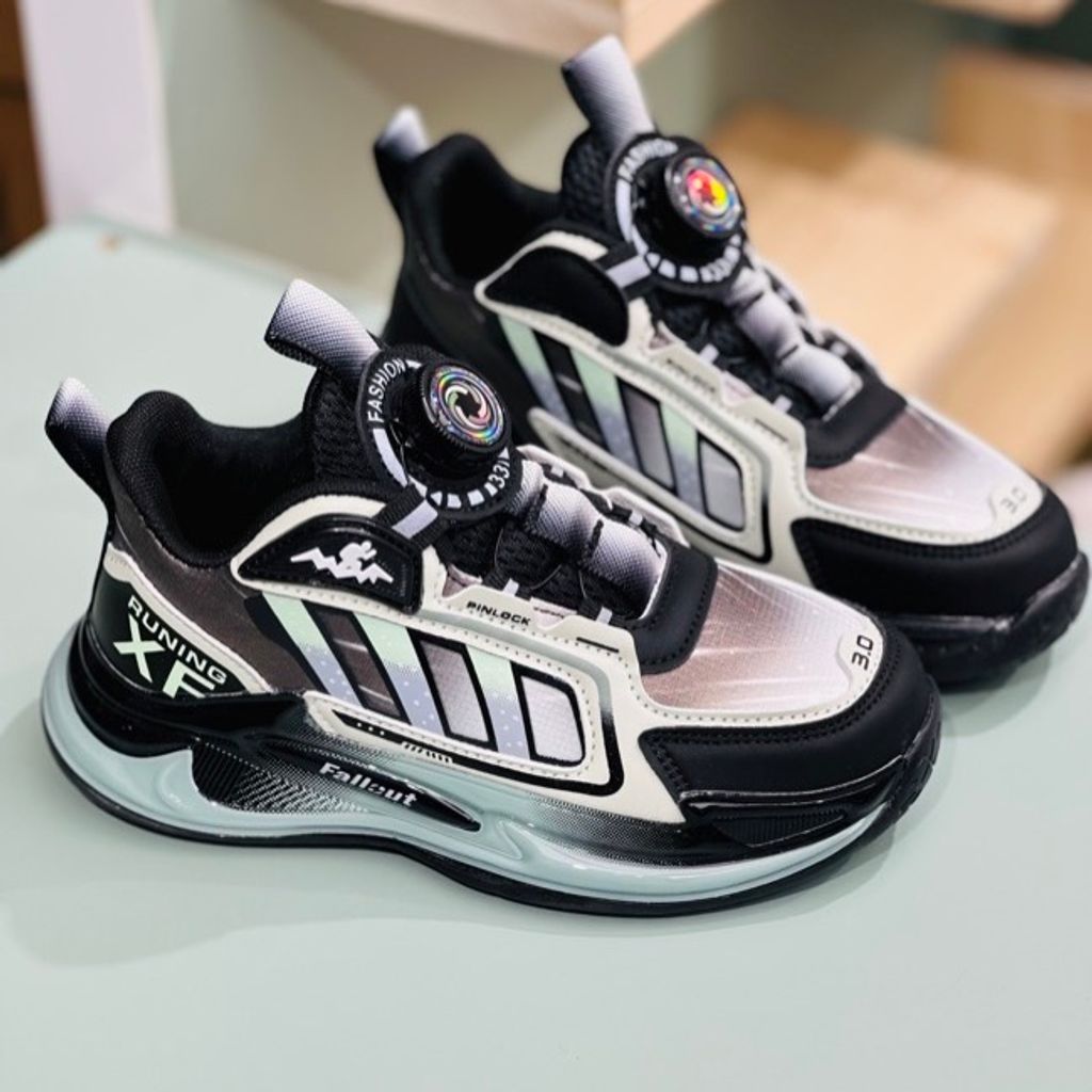 خرید اینترنتی قیمت کتونی بچگانه طرح سه خط XF از Kids کد 112502