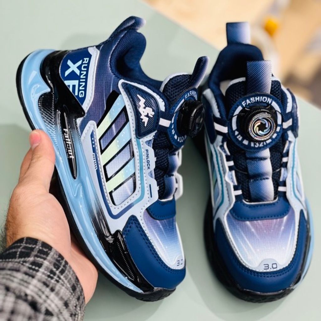 خرید اینترنتی قیمت کتونی بچگانه طرح سه خط XF از Kids کد 112502