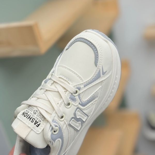 کتونی بچگانه طرح N 760 از توباکو کد 4062006