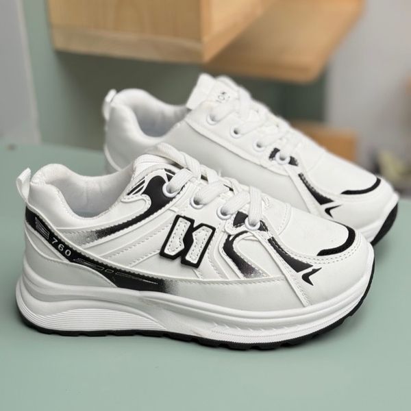 کتونی بچگانه طرح N 760 از توباکو کد 4062006