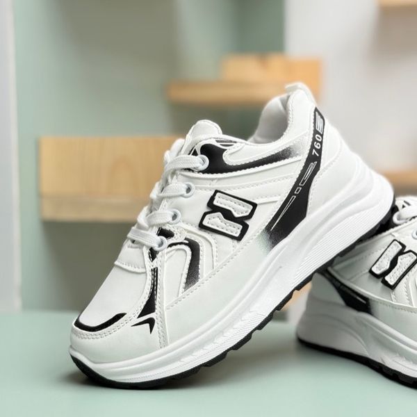 کتونی بچگانه طرح N 760 از توباکو کد 4062006