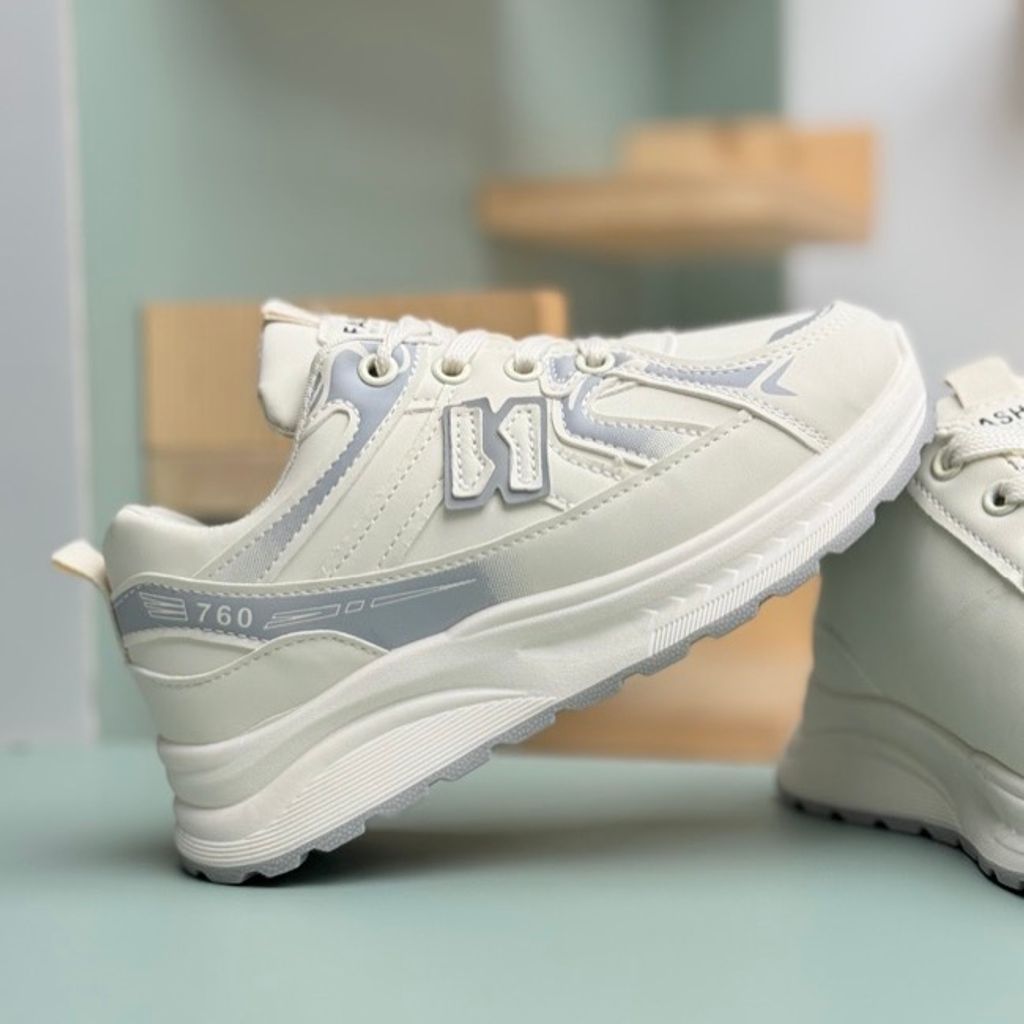 خرید اینترنتی قیمت کتونی بچگانه طرح N 760 از توباکو کد 4062006