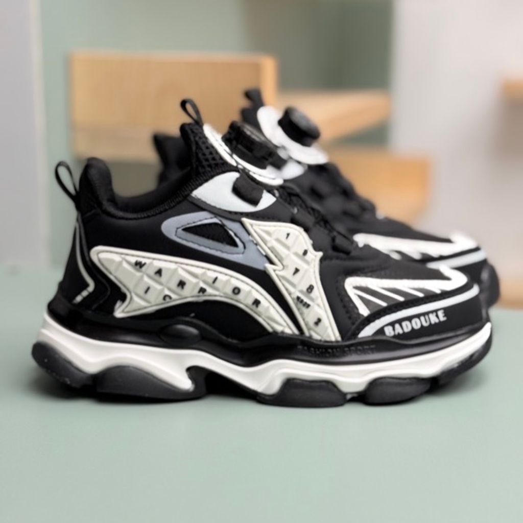 خرید اینترنتی قیمت کتونی بچگانه طرح کیبوردی از Kids کد 4062005