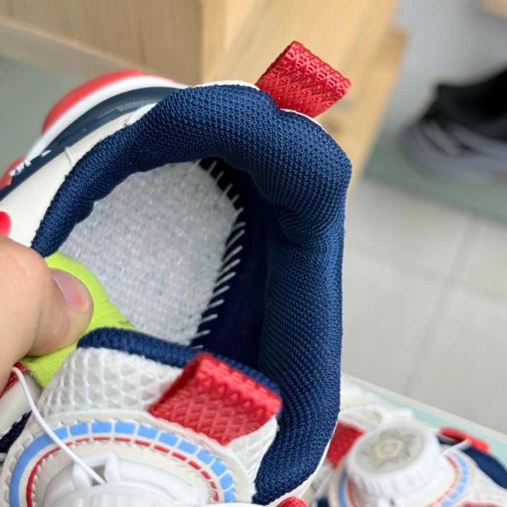 خرید اینترنتی قیمت کتونی بچگانه طرح کیبوردی از Kids کد 4062005