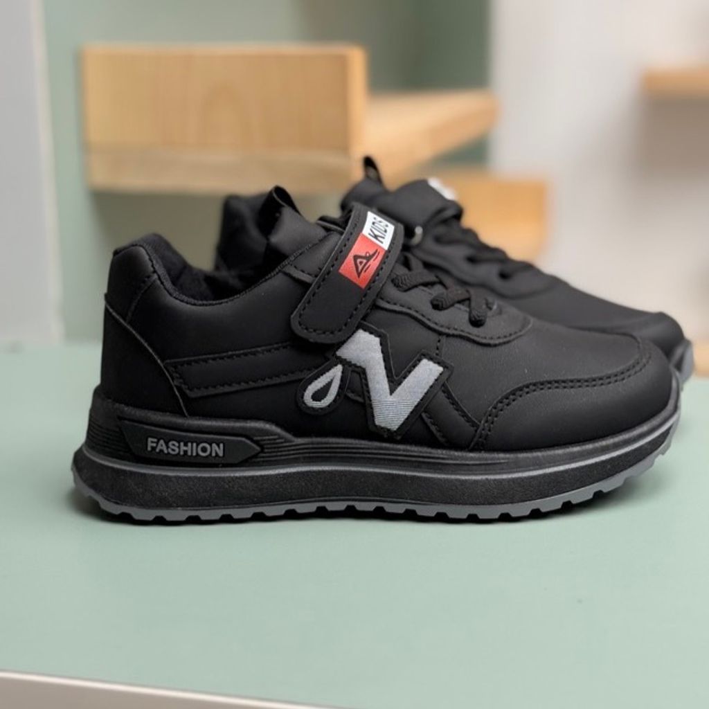 خرید اینترنتی قیمت کتونی بچگونه طرح N چسبی از MBA کد 4062001