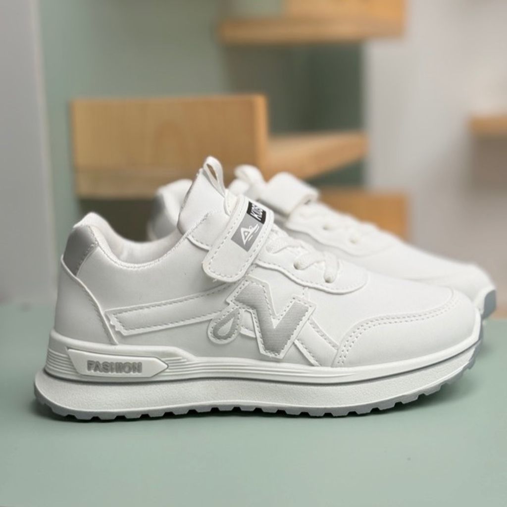 خرید اینترنتی قیمت کتونی بچگونه طرح N چسبی از MBA کد 4062001