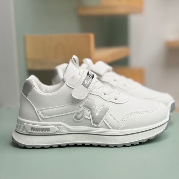 کتونی بچگونه طرح N چسبی از MBA کد 4062001