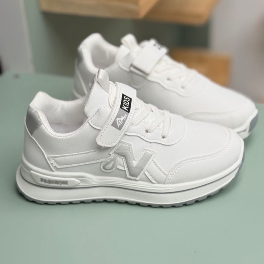 خرید اینترنتی قیمت کتونی بچگونه طرح N چسبی از MBA کد 4062001