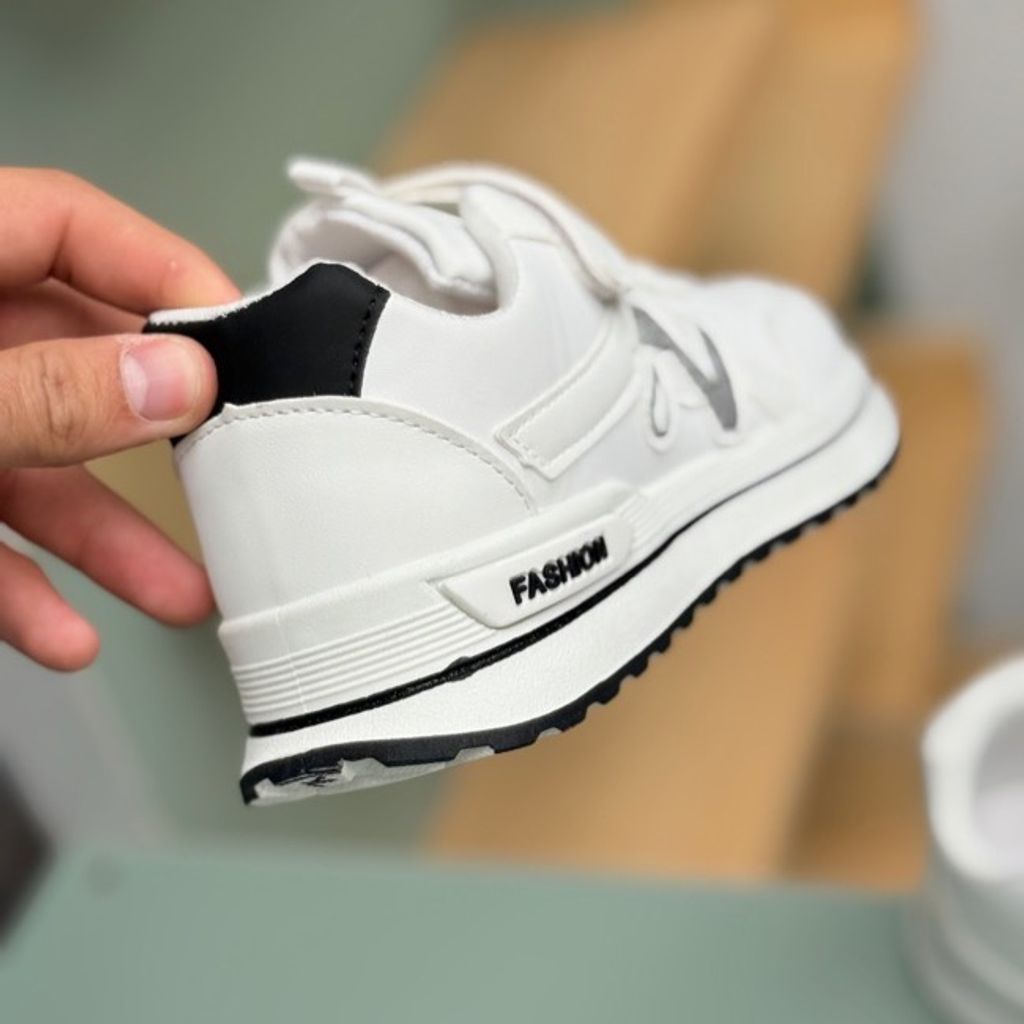 خرید اینترنتی قیمت کتونی بچگونه طرح N چسبی از MBA کد 4062001