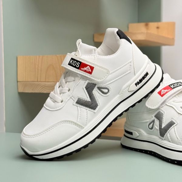 کتونی بچگونه طرح N چسبی از MBA کد 4062001