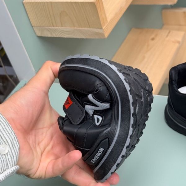 کتونی بچگونه طرح N چسبی از MBA کد 4062001