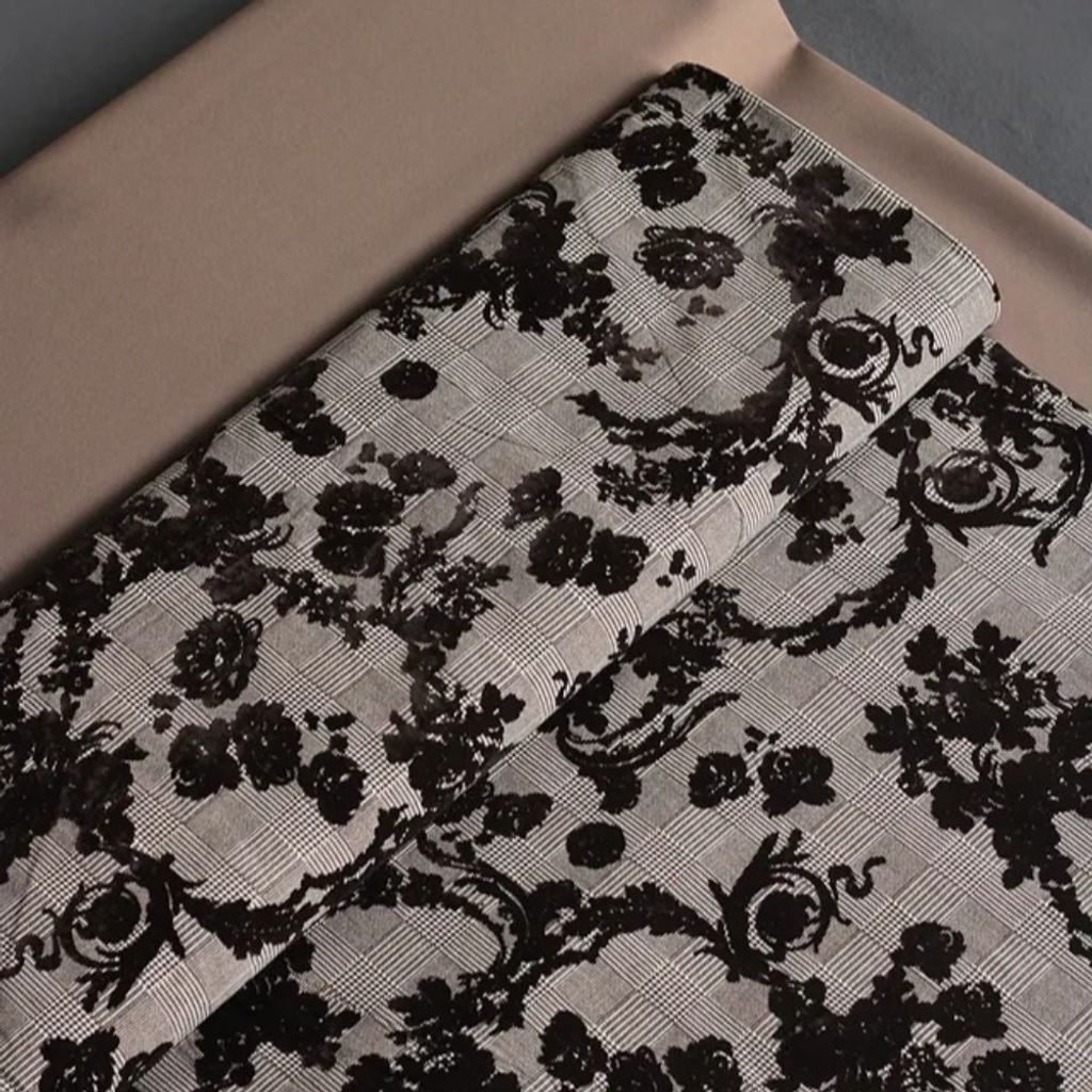 قیمت ارزان پارچه گاباردین مخمل کوب