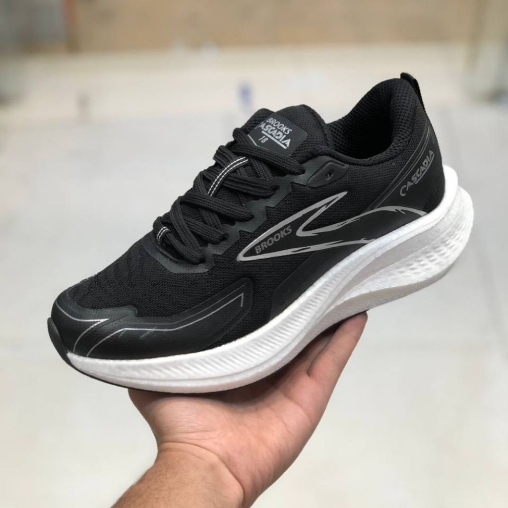 خرید آنلاین کفش بروکس‌ مردانه زیره کربن دار رنگ مشکی