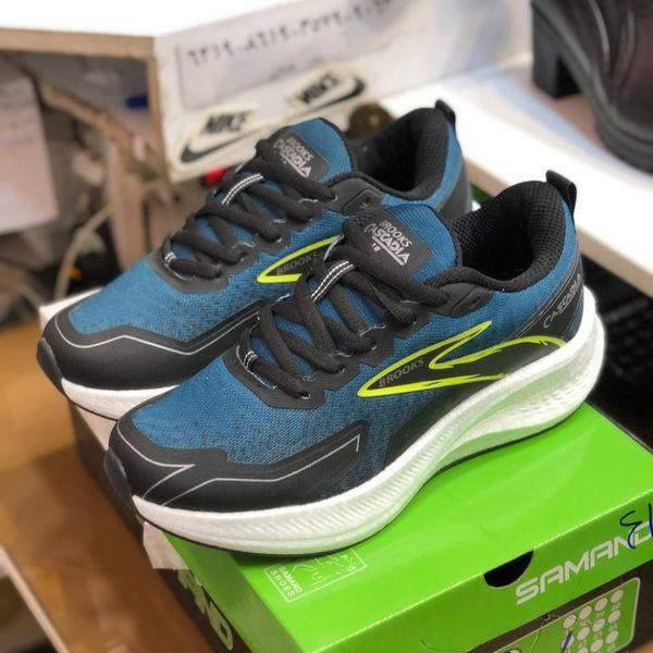 کفش بروکس‌ مردانه زیره کربن دار رنگ ابی