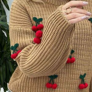 خرید انلاین بافت زنانه طرح گیلاس