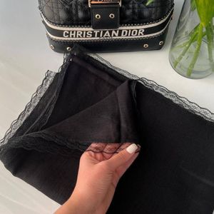 خرید آنلاین شال اسلپ جت بلک دور دانتل زنانه