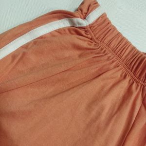 مشخصات شورتک پنبه ای زنانه