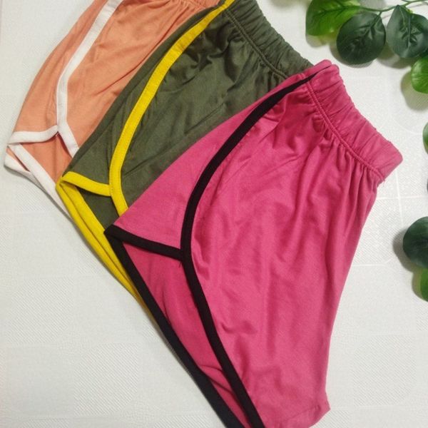 شورتک ویسکوز نواردار زنانه sh6tt